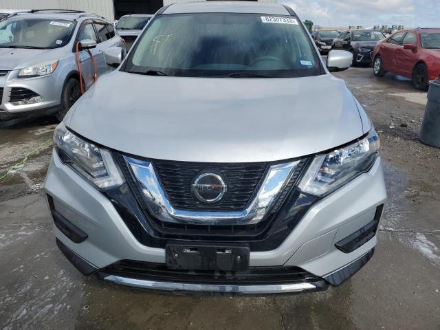 5N1AT2MT0JC703900 - 2018 NISSAN ROGUE S SILVER photo 5