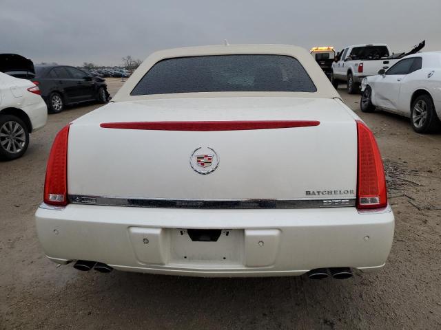 1G6KH5E61BU135708 - 2011 CADILLAC DTS PREMIUM COLLECTION WHITE photo 6