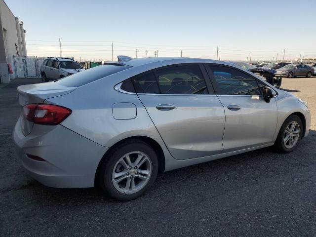 1G1BE5SM3J7106404 - 2018 CHEVROLET CRUZE LT 银色 照片 3