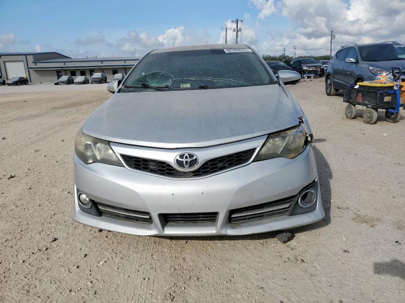 4T1BF1FK4CU089652 - 2012 TOYOTA CAMRY BASE ვერცხლისფერი ფოტო 5