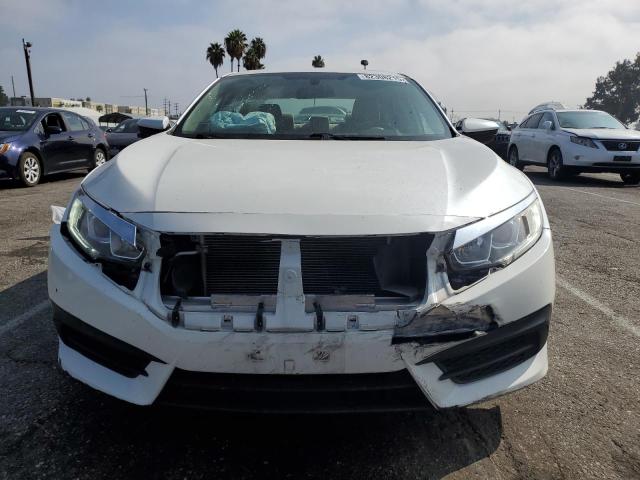 19XFC2F77JE207107 - 2018 HONDA CIVIC EX თეთრი ფოტო 5