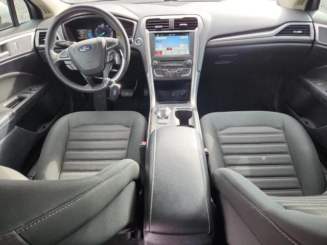 3FA6P0HD5JR229584 - 2018 FORD FUSION SE SILVER photo 8