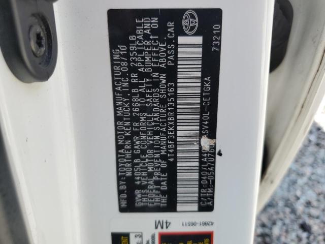 4T4BF3EKXBR135163 - 2011 TOYOTA CAMRY BASE Ақ фото 12