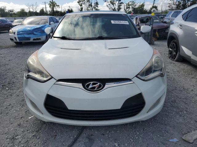 KMHTC6AD8DU160663 - 2013 HYUNDAI VELOSTER 白色 照片 5