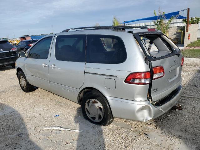 4T3ZF13C02U502846 - 2002 TOYOTA SIENNA LE SILVER photo 2