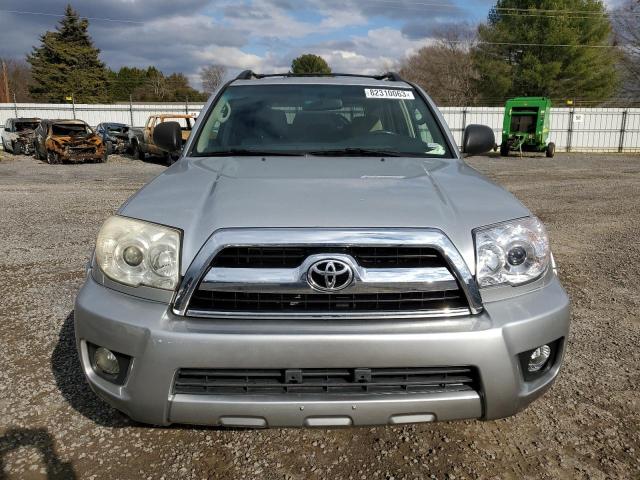 JTEBU14R770124770 - 2007 TOYOTA 4RUNNER SR5 SILVER photo 5