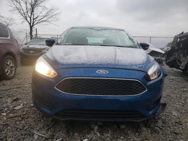 1FADP3K22JL310671 - 2018 FORD FOCUS SE BLUE photo 5