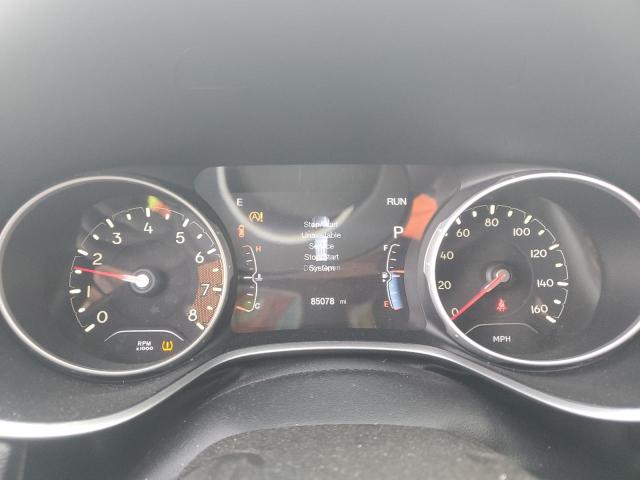 3C4NJDCB8JT143869 - 2018 JEEP COMPASS LIMITED Blanc photo 9