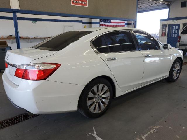 1HGCR2F78EA270261 - 2014 HONDA ACCORD EX WHITE photo 3