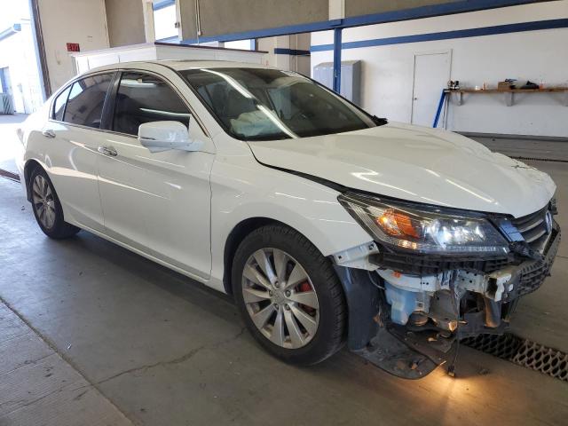 1HGCR2F78EA270261 - 2014 HONDA ACCORD EX WHITE photo 4