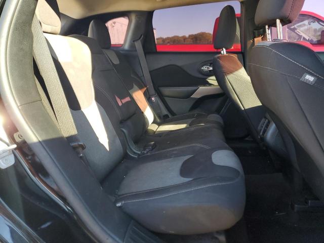 1C4PJLAB8HW652533 - 2017 JEEP CHEROKEE SPORT Черный фото 11