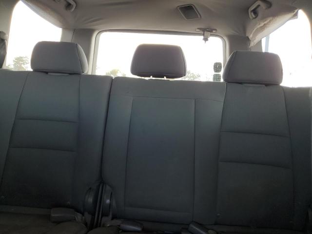 5FNYF18116B012124 - 2006 HONDA PILOT LX SILVER photo 10