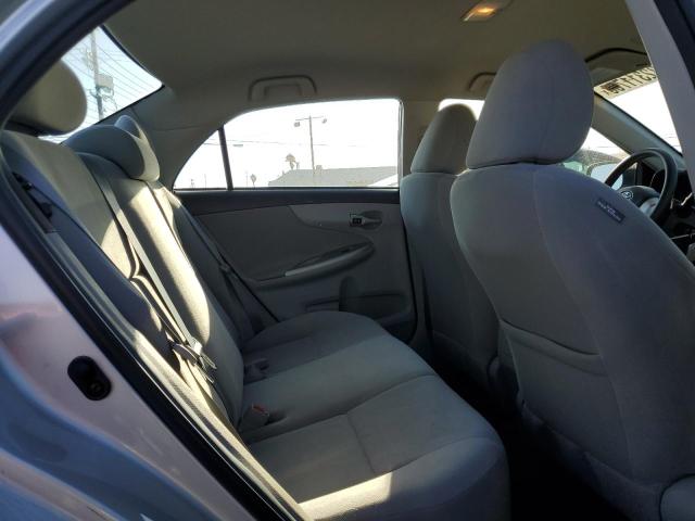 5YFBU4EE6CP063882 - 2012 TOYOTA COROLLA BASE SILVER photo 10