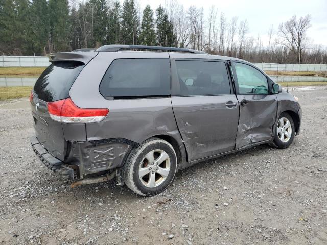 5TDKK3DC7DS385584 - 2013 TOYOTA SIENNA LE GRAY photo 3