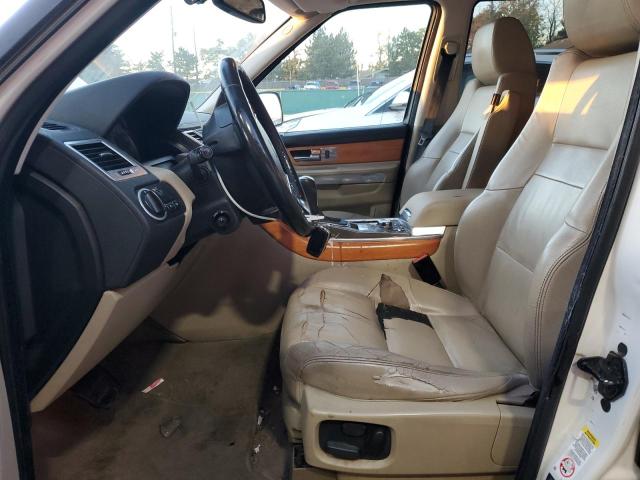 SALSF2D46AA227049 - 2010 LAND ROVER RANGE ROVE HSE WHITE photo 7