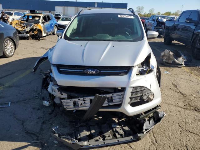 1FMCU0GX9FUC59720 - 2015 FORD ESCAPE SE SILVER photo 5