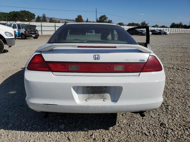 1HGCG2257YA026521 - 2000 HONDA ACCORD EX WHITE photo 6