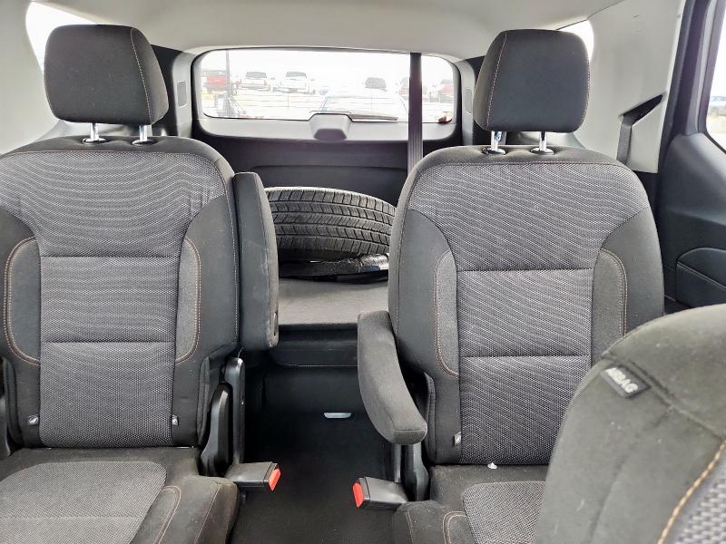 1GNERGKW5KJ135212 - 2019 CHEVROLET TRAVERSE LT Siyah fotoğraf 10