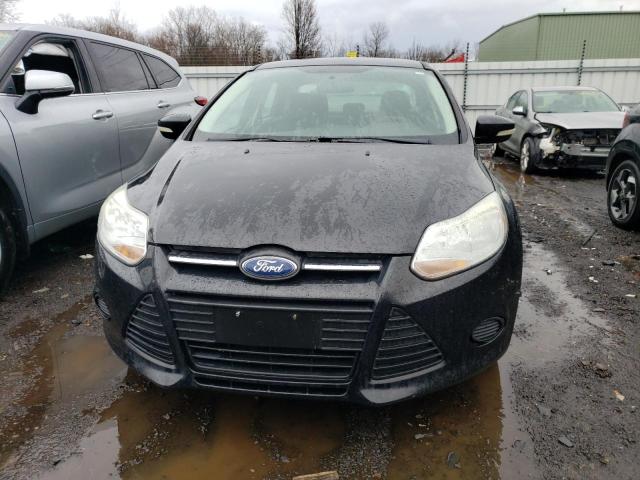 1FADP3F28DL367777 - 2013 FORD FOCUS SE BLACK photo 5