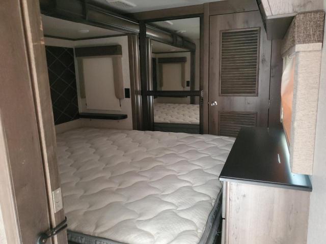 4YDF37925K4702225 - 2019 KEYSTONE MONTANA 米色 照片 5