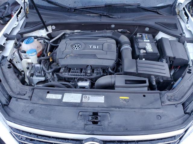 1VWDT7A31HC045224 - 2017 VOLKSWAGEN PASSAT R-LINE أبيض صورة 11