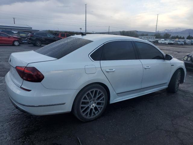 1VWDT7A31HC045224 - 2017 VOLKSWAGEN PASSAT R-LINE أبيض صورة 3