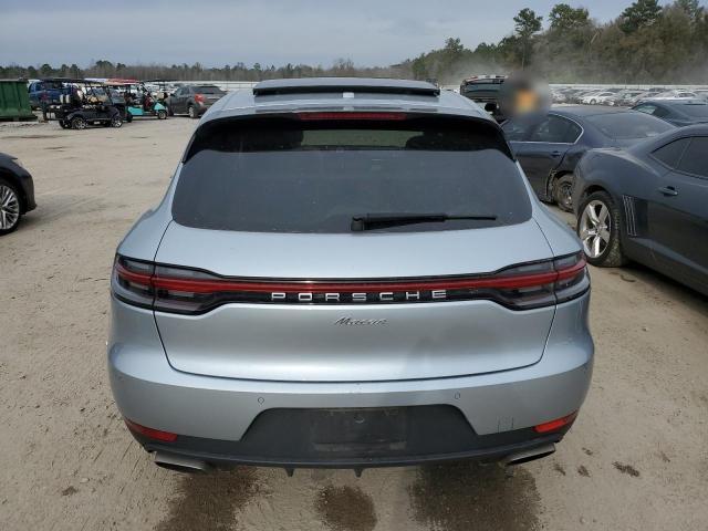 WP1AA2A54KLB03400 - 2019 PORSCHE MACAN SILVER photo 6