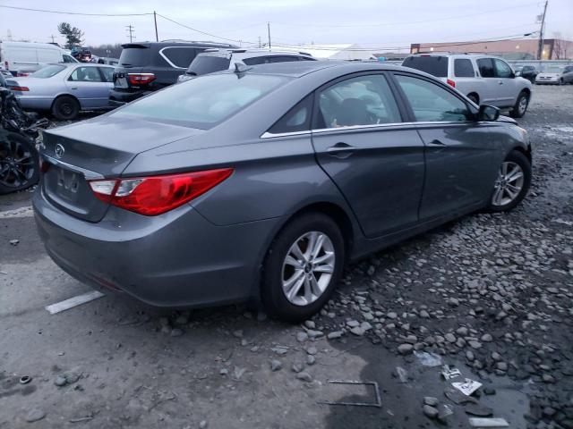 5NPEB4AC0DH787623 - 2013 HYUNDAI SONATA GLS GRAY photo 3