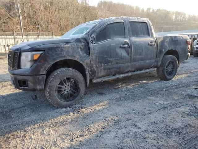 1N6AA1E58JN517124 - 2018 NISSAN TITAN SV BLACK photo 1