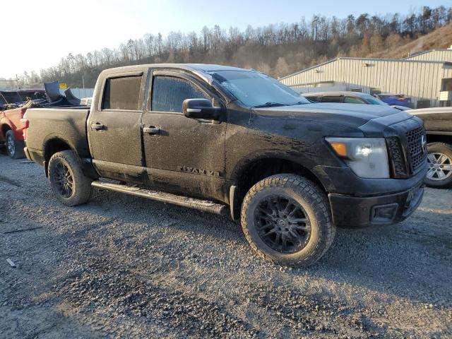 1N6AA1E58JN517124 - 2018 NISSAN TITAN SV BLACK photo 4