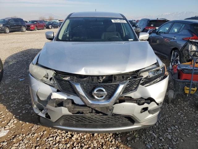 KNMAT2MV6FP502458 - 2015 NISSAN ROGUE S SILVER photo 5