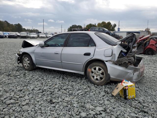 1HGCG55661A129070 - 2001 HONDA ACCORD EX SILVER photo 2