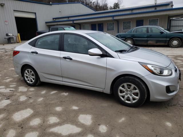 KMHCT4AE4CU059244 - 2012 HYUNDAI ACCENT GLS SILVER photo 4