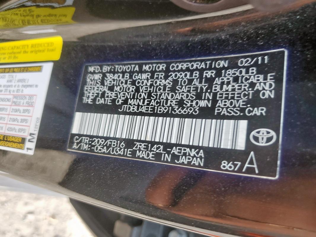 JTDBU4EE1B9136693 - 2011 TOYOTA COROLLA BASE Noir photo 12