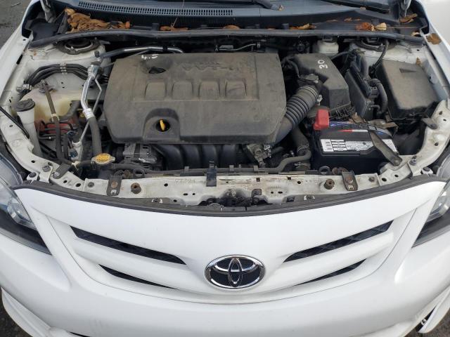 2T1BU4EE8DC054683 - 2013 TOYOTA COROLLA BASE Белый фото 11