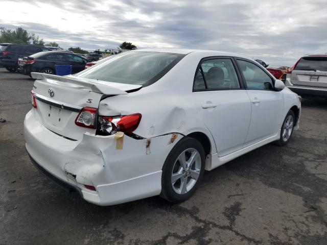 2T1BU4EE8DC054683 - 2013 TOYOTA COROLLA BASE Белый фото 3