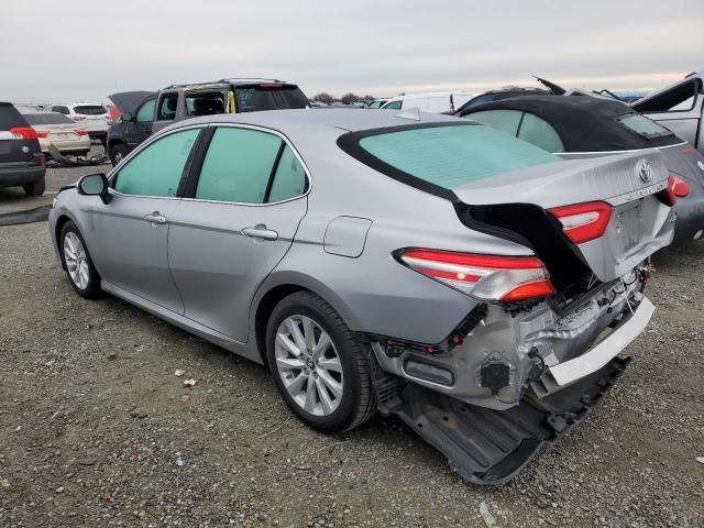 4T1B11HK6KU170551 - 2019 TOYOTA CAMRY L SILVER photo 2