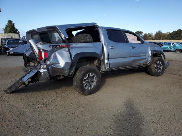 3TMCZ5AN3MM395918 - 2021 TOYOTA TACOMA DOUBLE CAB SILVER photo 3
