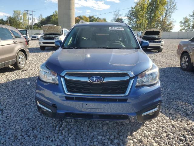 JF2SJAGC0HH546503 - 2017 SUBARU FORESTER 2.5I PREMIUM Blau Foto 5