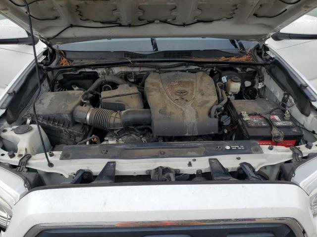 5TFAZ5CN9HX047898 - 2017 TOYOTA TACOMA DOUBLE CAB WHITE photo 11