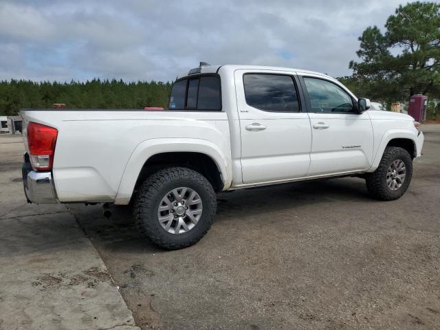 5TFAZ5CN9HX047898 - 2017 TOYOTA TACOMA DOUBLE CAB WHITE photo 3