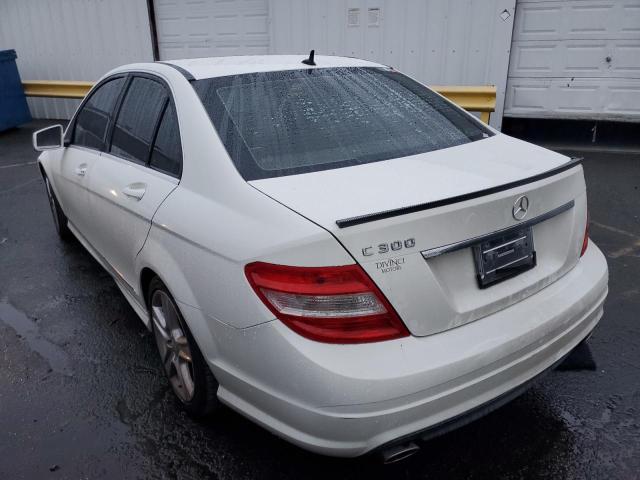 WDDGF5EB3BR170541 - 2011 MERCEDES-BENZ C 300 WHITE photo 2