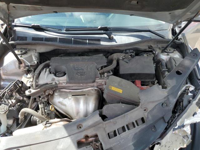 4T1BF1FK3FU490078 - 2015 TOYOTA CAMRY LE Silber Foto 11