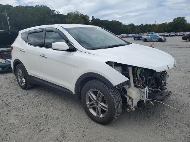 5XYZTDLB7HG439088 - 2017 HYUNDAI SANTA FE SPORT 白色 照片 4