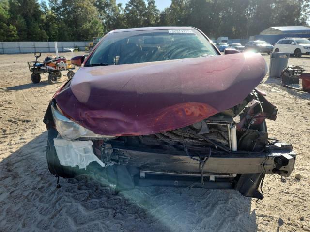 4T1BF1FK6HU676457 - 2017 TOYOTA CAMRY LE წითელი ფოტო 5