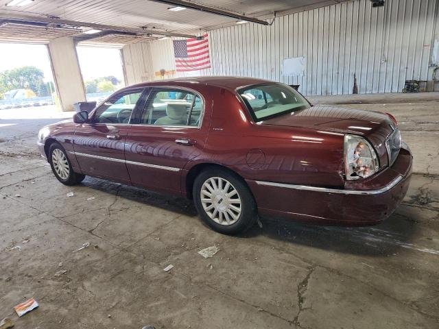 1LNHM81W83Y653623 - 2003 LINCOLN TOWN CAR EXECUTIVE Rot Foto 2