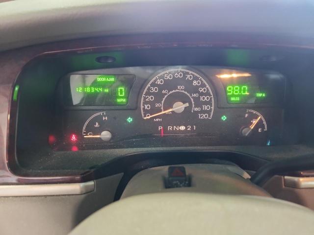 1LNHM81W83Y653623 - 2003 LINCOLN TOWN CAR EXECUTIVE Rot Foto 9