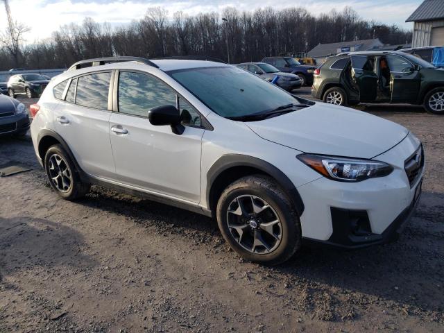 JF2GTAAC7JH323678 - 2018 SUBARU CROSSTREK WHITE photo 4