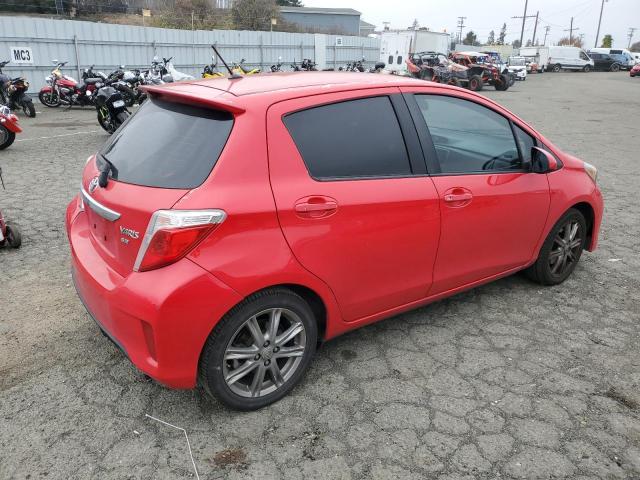 JTDKTUD36CD507932 - 2012 TOYOTA YARIS RED photo 3