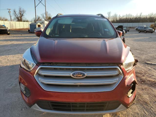 1FMCU9GD5JUD58182 - 2018 FORD ESCAPE SE MAROON photo 5